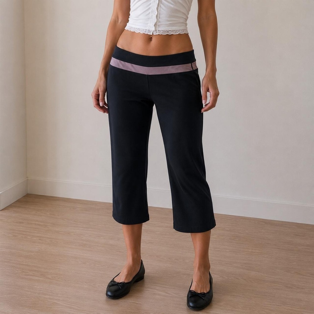 Y2K Black Low Rise Capri Leggings Women 8 Minimalist Balletcore 2000s Athleisure